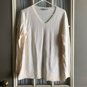 Loft cream Vneck sweater